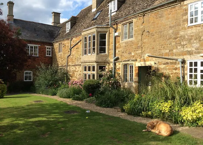 Castle Farm House B&B