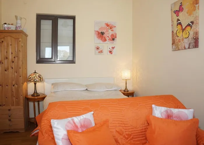 Ravencar Farm B&B